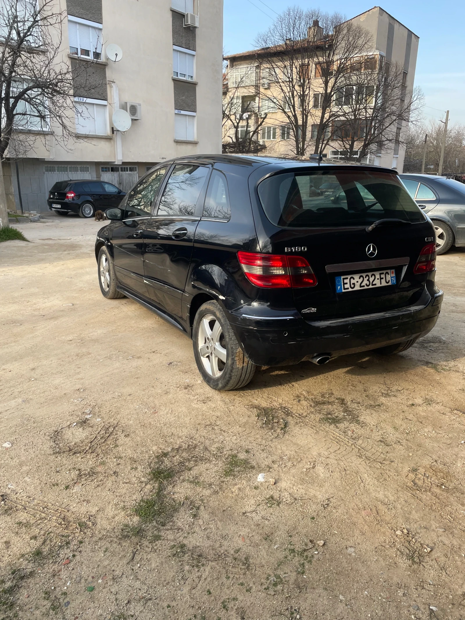 Mercedes-Benz C 180 Cdi, снимка 4 - Автомобили и джипове - 53707148