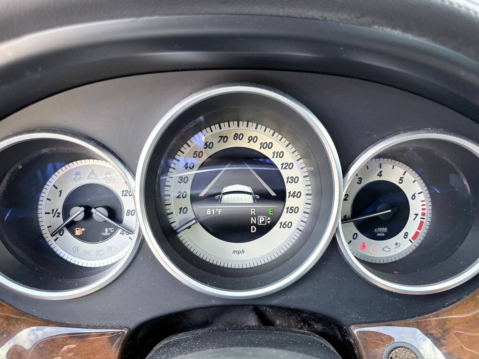 Mercedes-Benz CLS 500 AMG* PACK* HARMON* KARDON* ОБДУХВАНЕ* МЪРТВА* ТОЧК - изображение 10