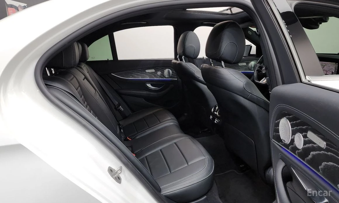 Mercedes-Benz E 350, снимка 12 - Автомобили и джипове - 54065526