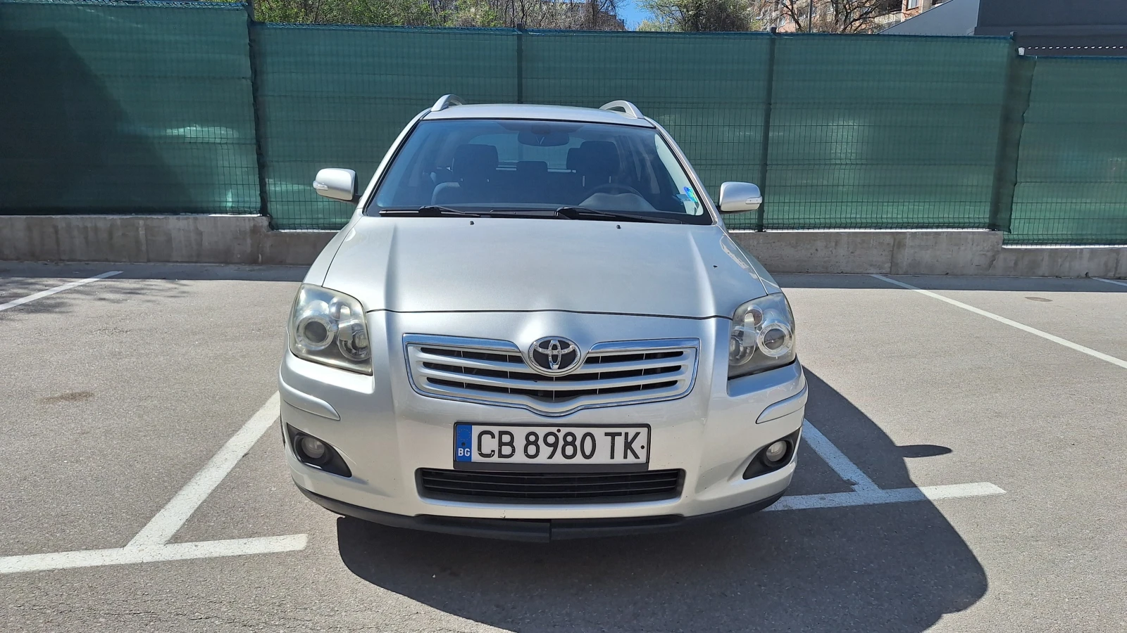 Toyota Avensis 2.0 VVT-i (Facelift), снимка 2 - Автомобили и джипове - 54127261