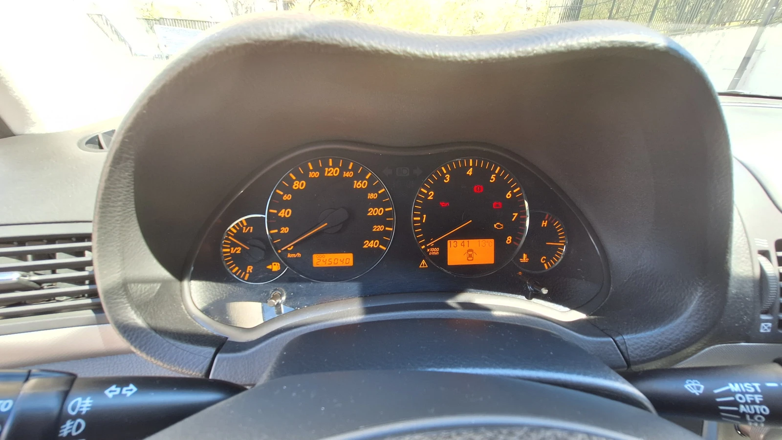 Toyota Avensis 2.0 VVT-i (Facelift), снимка 10 - Автомобили и джипове - 54127261