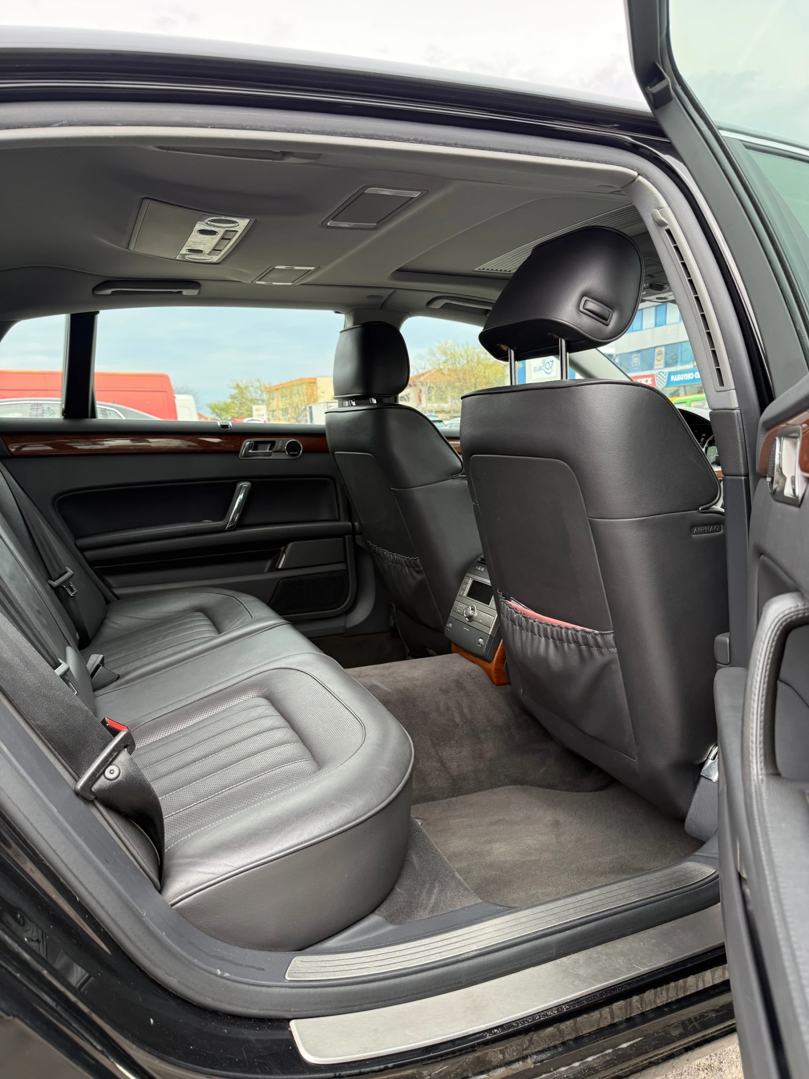 VW Phaeton V6 3.0 tdi, снимка 10 - Автомобили и джипове - 54272415