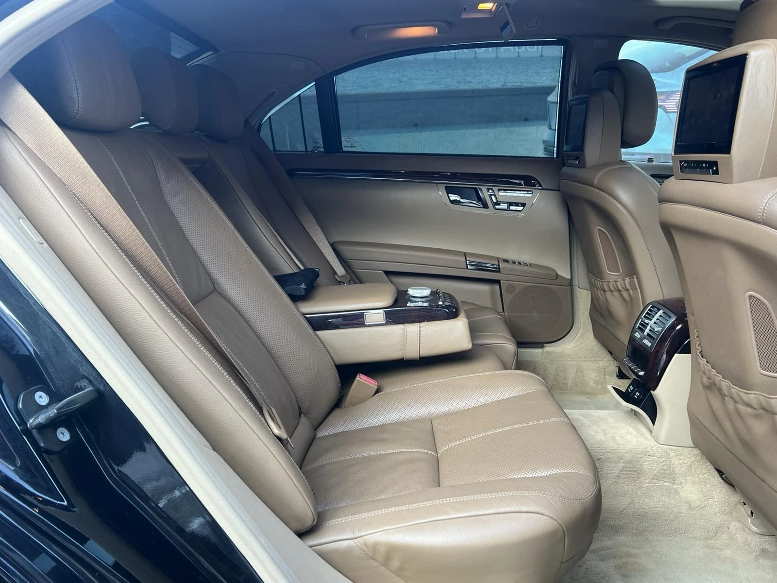 Mercedes-Benz S 500, снимка 9 - Автомобили и джипове - 54290072