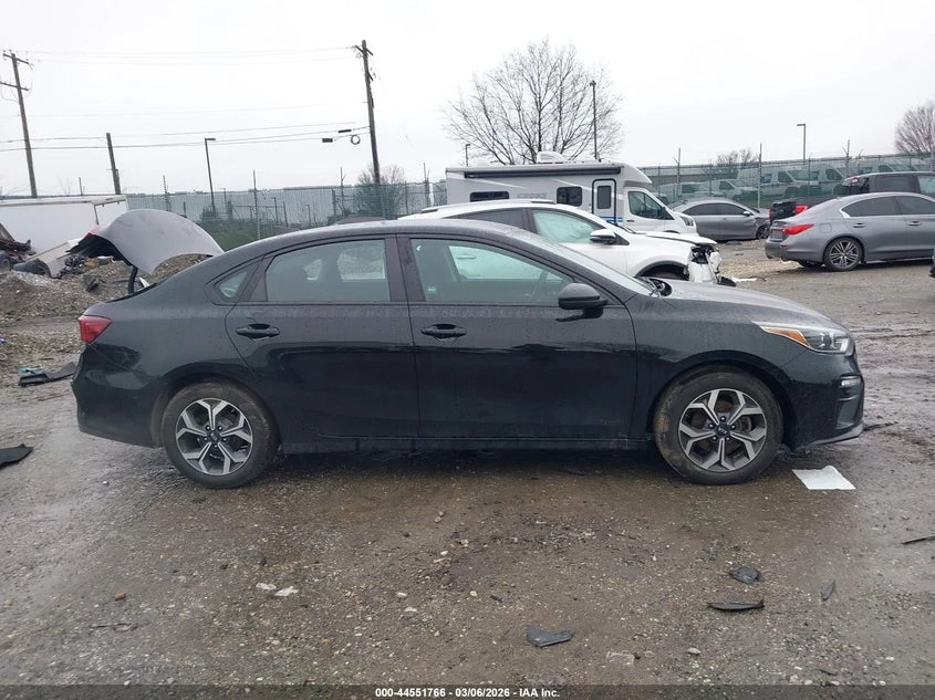 Kia Forte 2.0l Lxs* ������ ���� �� ��* ����� �� ���*  | Mobile.bg � ����������� 13