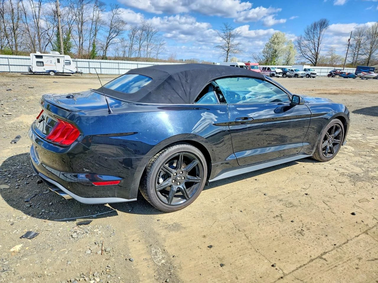 Ford Mustang 2.3l EcoBoost Convertible, снимка 3 - Автомобили и джипове - 54389974
