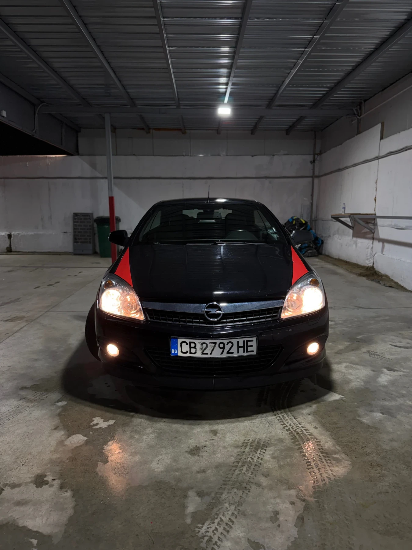 Opel Astra TwinTop 1.8 Ръчка Кабрио ГАЗ ПОДГРЕВ KEYLESS, снимка 9 - Автомобили и джипове - 54457607