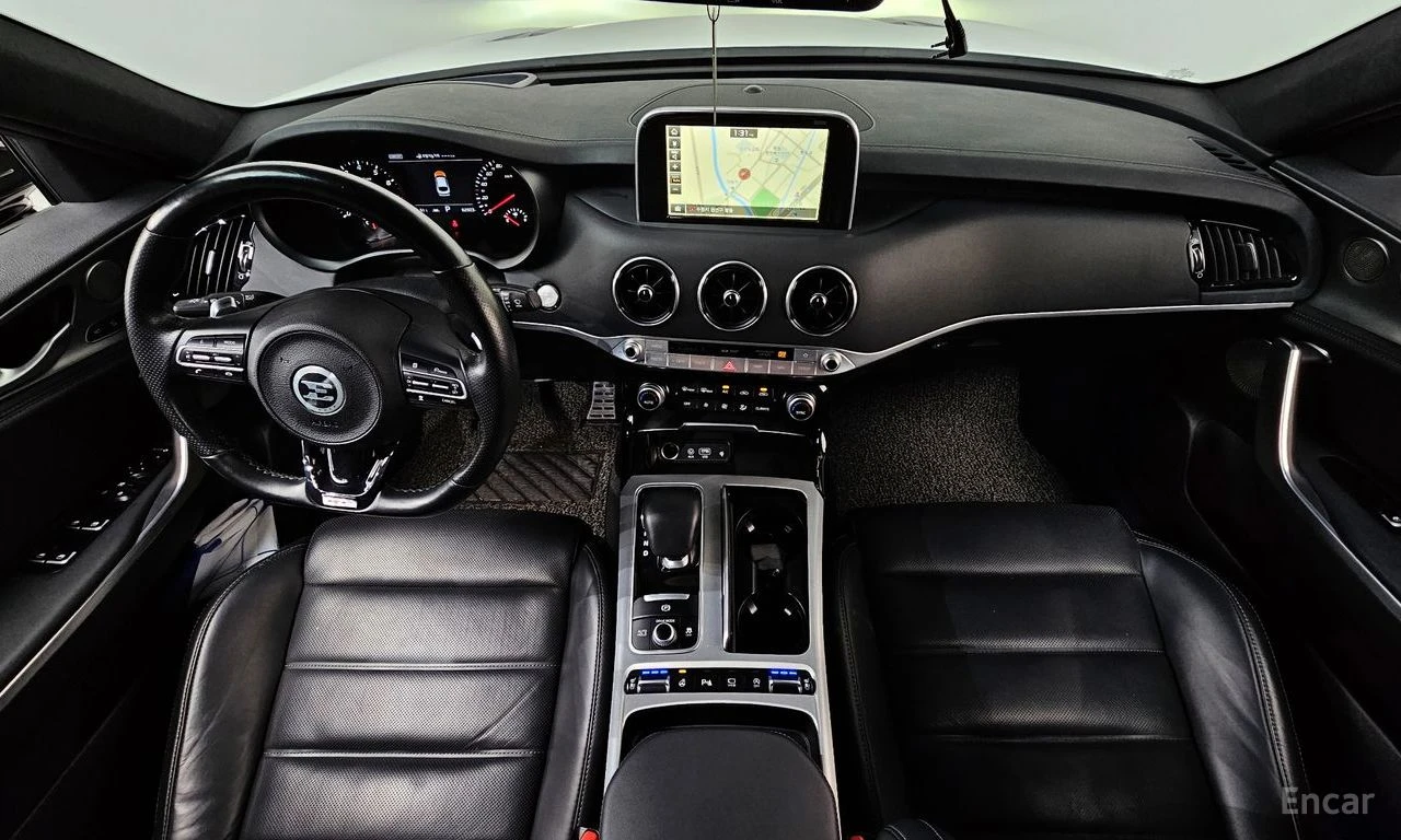 Kia Stinger 3.3* GT* TURBO* ОБДУХВАНЕ* ХЕДЪП* КАМЕРА* , снимка 7 - Автомобили и джипове - 55743029