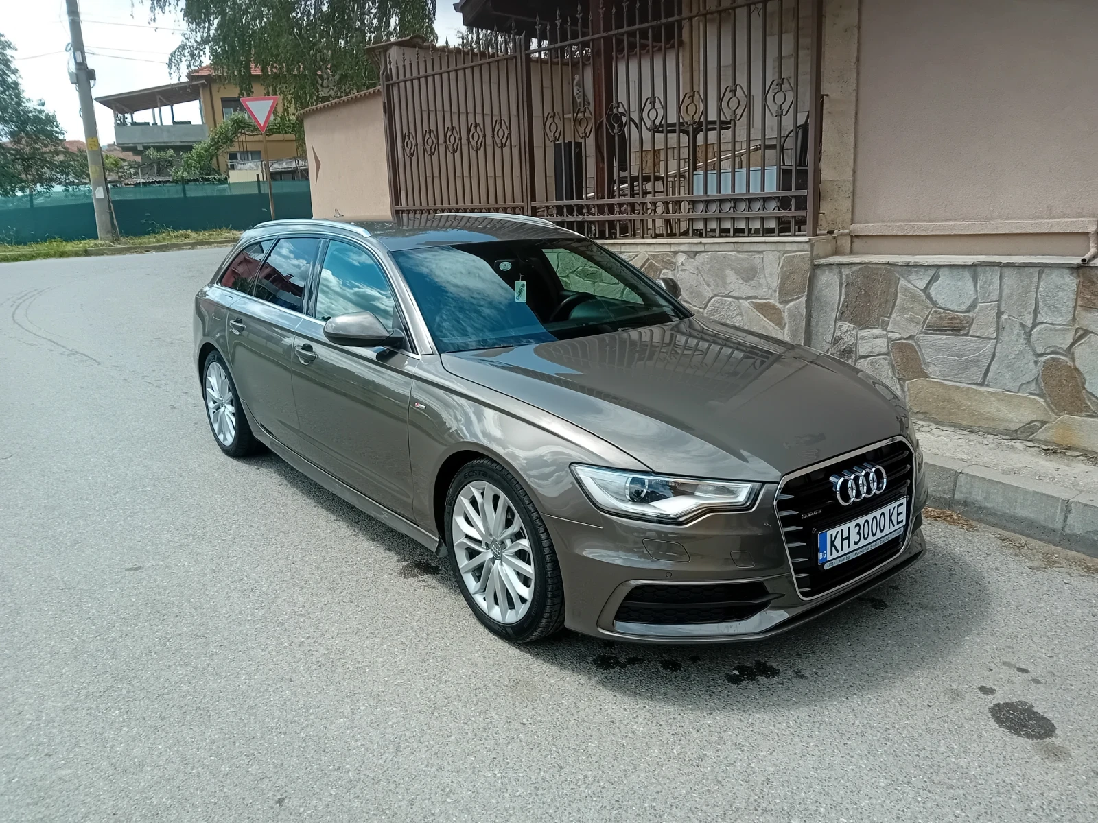 Audi A6 3.0TDI, снимка 17 - Автомобили и джипове - 56192609