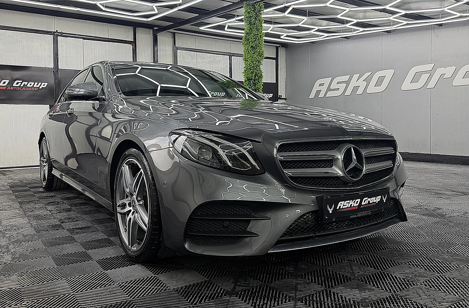 Mercedes-Benz E 220 4-Matic/AMG-line/9gt/������� �������� ������ | Mobile.bg � ����������� 3
