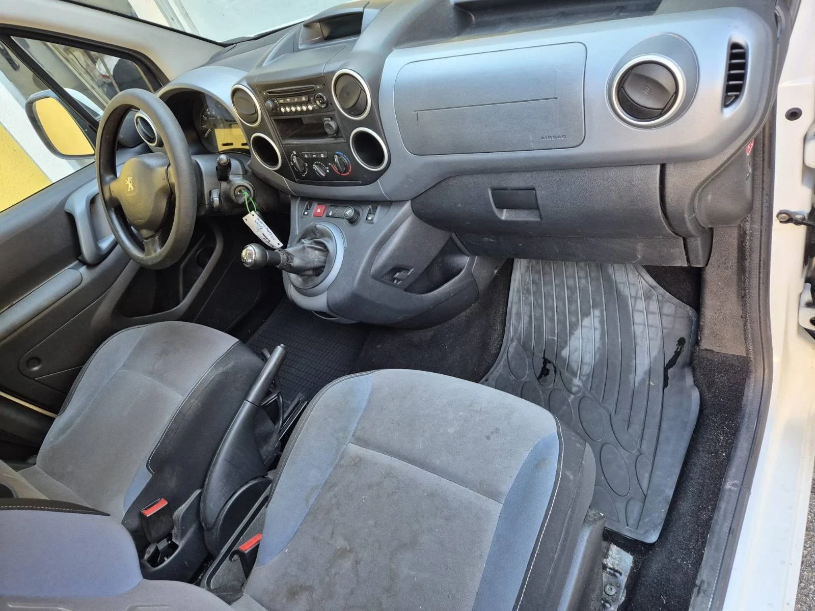 Peugeot Partner 1 6 HDI FACE LIFT | Mobile.bg � ����������� 6