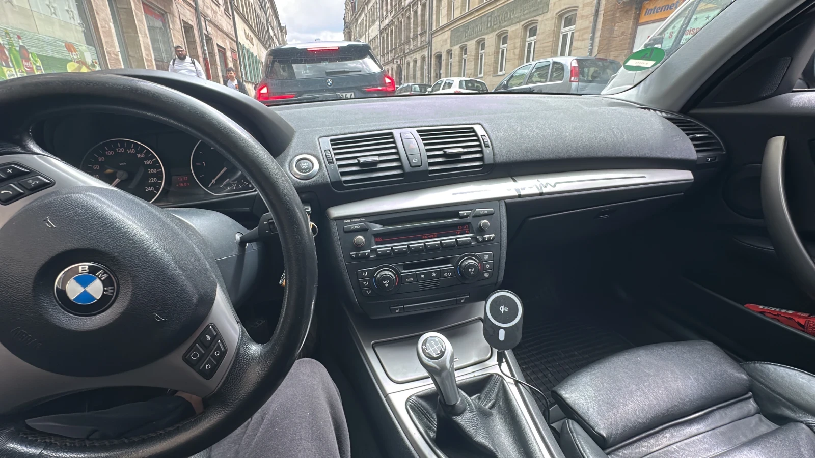 BMW 118, снимка 9 - Автомобили и джипове - 56509390