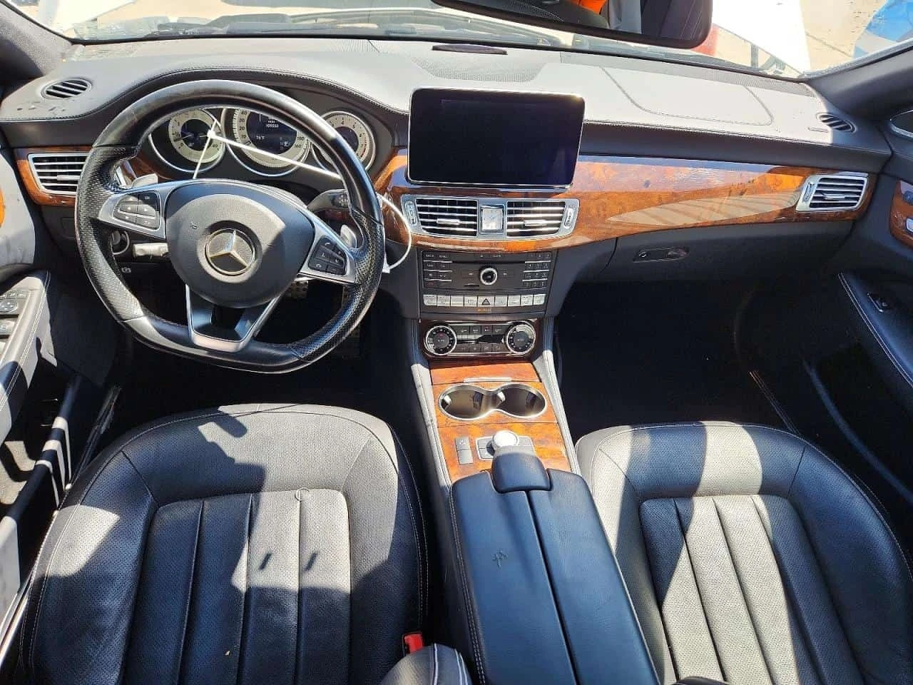 Mercedes-Benz CLS 400  * CARFAX * ����� �� ����������� | Mobile.bg � ����������� 8