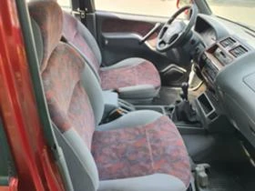 Nissan Terrano 2,4i, снимка 9