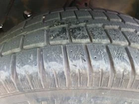 Nissan Terrano 2,4i, снимка 13