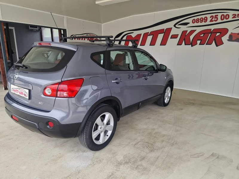 Nissan Qashqai 2.0 150kc 4x4 ПАНОРАМА 180000КМ ТОР, снимка 7 - Автомобили и джипове - 47277891