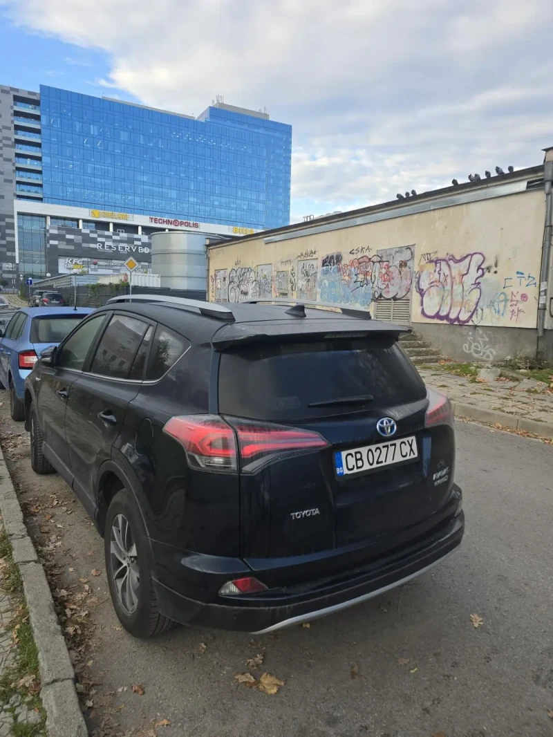 Toyota Rav4, снимка 3 - Автомобили и джипове - 52926307