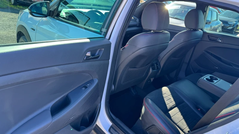 Hyundai Tucson N-Line Автоматик! ШВЕЙЦАРИЯ! NAVI, 360 Камера, PDC, снимка 11 - Автомобили и джипове - 52748866