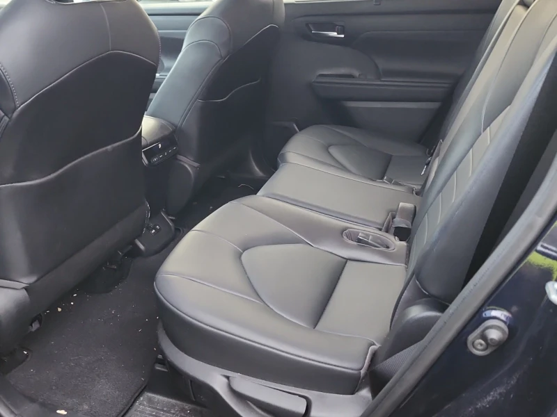 Toyota Highlander XLE * * CARFAX * * АВТО КРЕДИТ * * , снимка 7 - Автомобили и джипове - 53038781