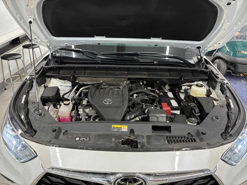 Toyota Highlander * AWD * CARFAX * БЕЗ ПЪРВОНАЧАЛНА ВНОСКА, снимка 16 - Автомобили и джипове - 53128348