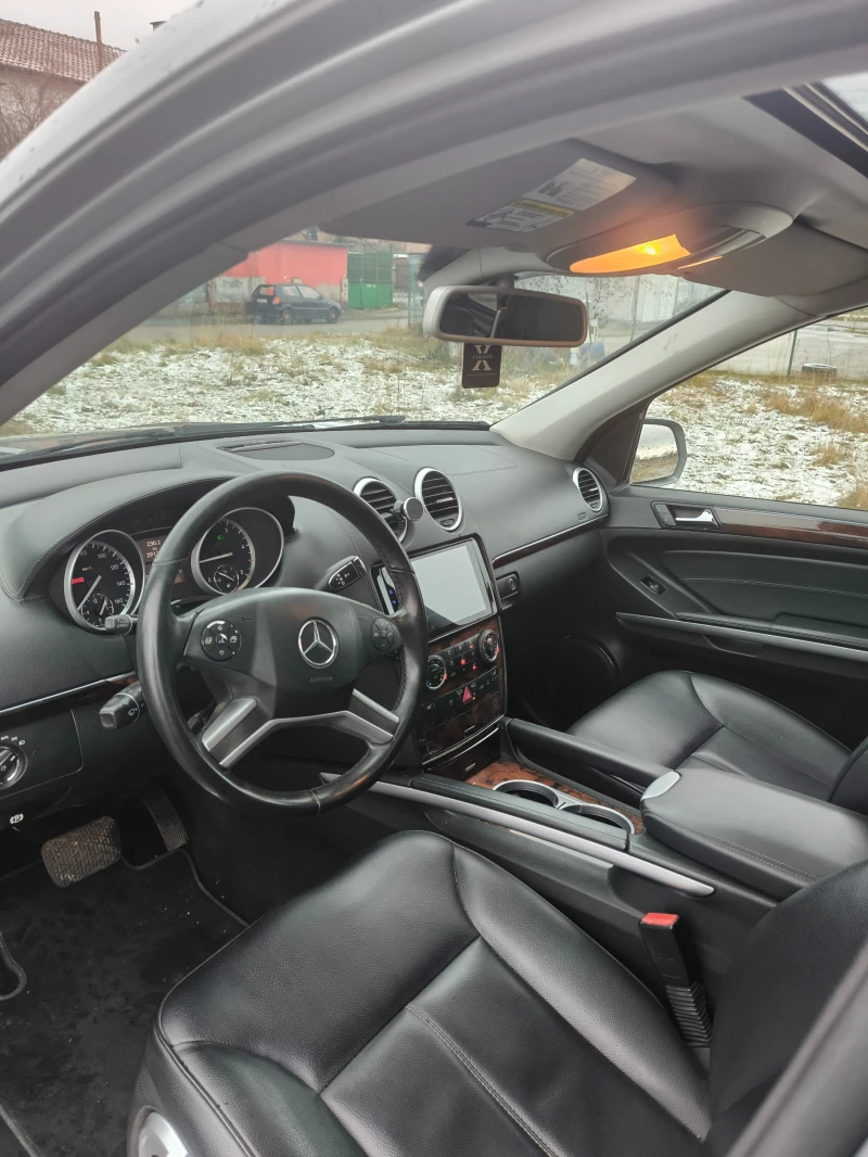 Mercedes-Benz GL 350, снимка 6 - Автомобили и джипове - 53376979