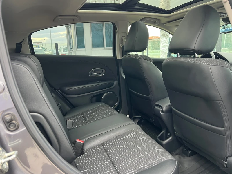 Honda Hr-v 1.5I-VTEC, EXECUTIVE-FULL SERVICE HONDA-KATO HOB!!, снимка 13 - Автомобили и джипове - 53564531