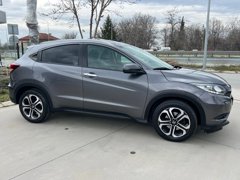 Honda Hr-v 1.5I-VTEC, EXECUTIVE-FULL SERVICE HONDA-KATO HOB!!, снимка 4 - Автомобили и джипове - 53564531