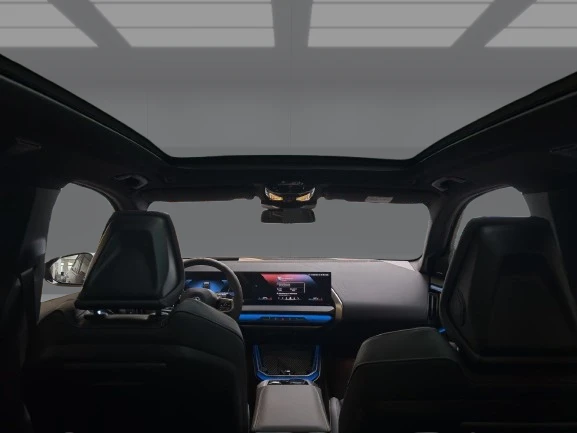 BMW X3 30e xDrive M-Sport Pro = NEW = Гаранция, снимка 12 - Автомобили и джипове - 53271374