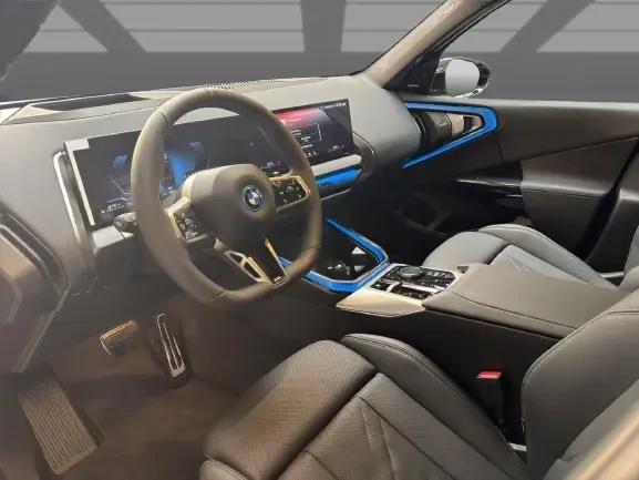 BMW X3 30e xDrive M-Sport Pro = NEW = Гаранция, снимка 5 - Автомобили и джипове - 53271374