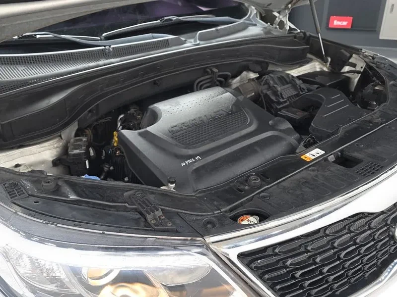 Kia Sorento 2.0 2WD, снимка 6 - Автомобили и джипове - 54264132