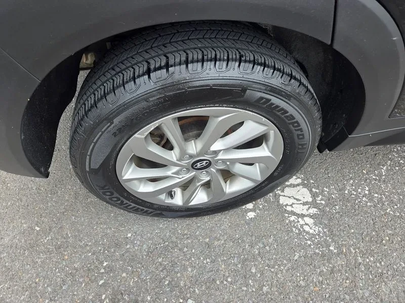 Hyundai Tucson 2.0 - САМО 30% АВАНС, снимка 16 - Автомобили и джипове - 56065851