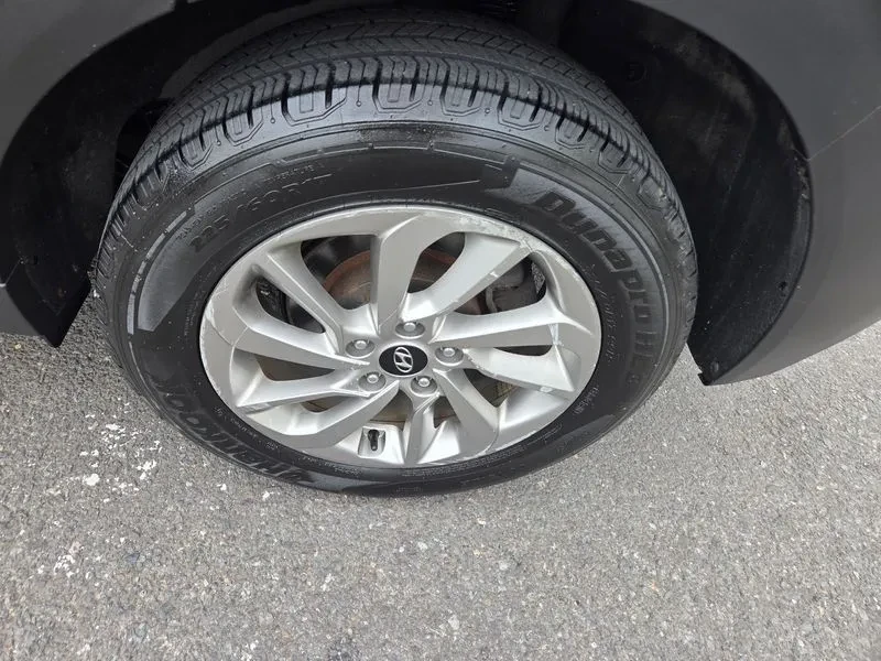 Hyundai Tucson 2.0 - САМО 30% АВАНС, снимка 14 - Автомобили и джипове - 56065851