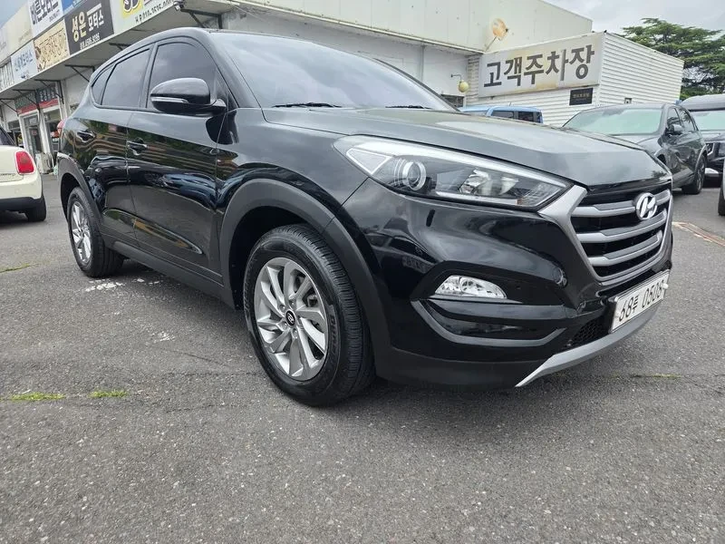 Hyundai Tucson 2.0 - САМО 30% АВАНС, снимка 5 - Автомобили и джипове - 56065851