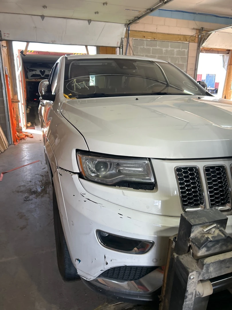 Jeep Grand cherokee SUMIT 3.6  - изображение 2