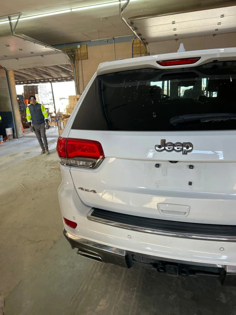 Jeep Grand cherokee SUMIT 3.6  - изображение 4