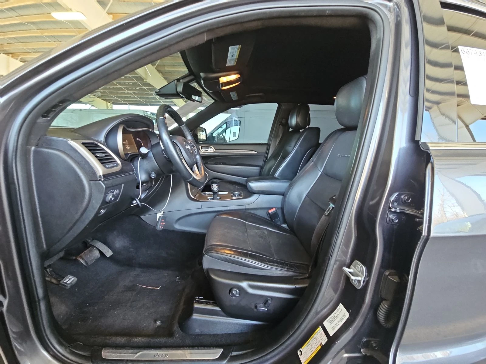 Jeep Grand cherokee 2014 Jeep Grand Cherokee Summit - изображение 9