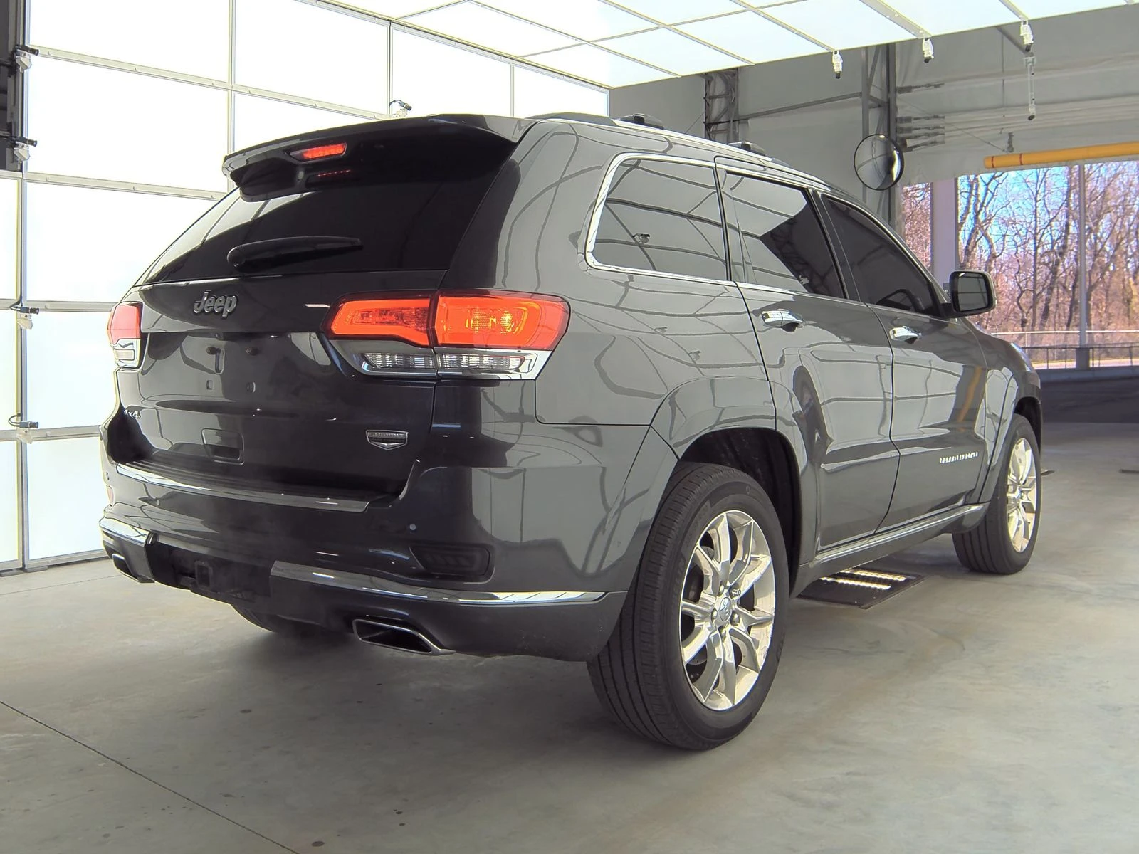 Jeep Grand cherokee 2014 Jeep Grand Cherokee Summit - изображение 7
