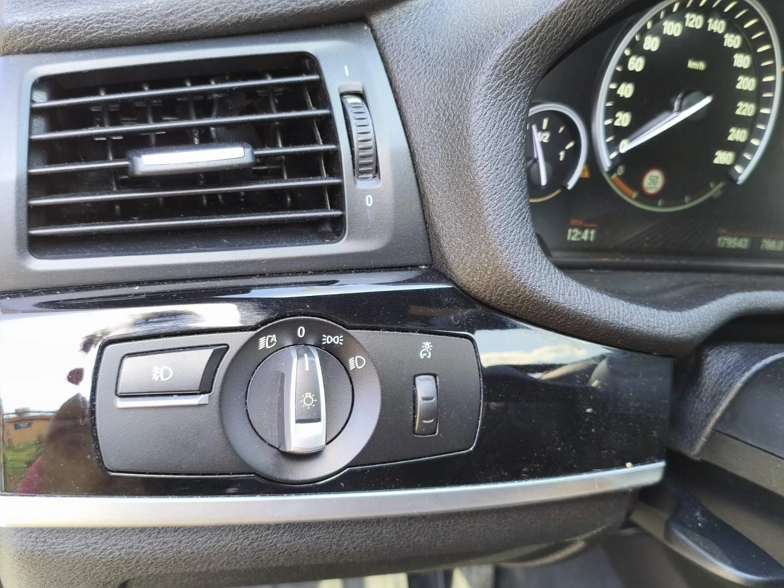 BMW X3 X-DRIVE 4X4, АВТОМАТИК, ВСИЧКИ ЕКСТРИ БЯЛА ПЕРЛА - изображение 6