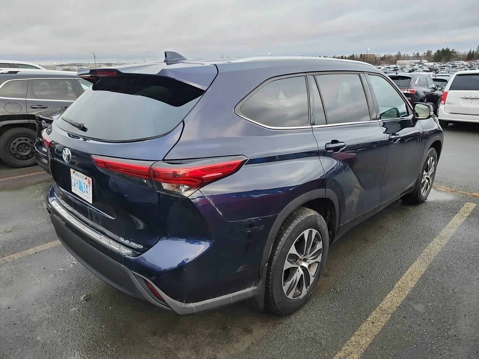 Toyota Highlander XLE * * CARFAX * * АВТО КРЕДИТ * *  - изображение 3