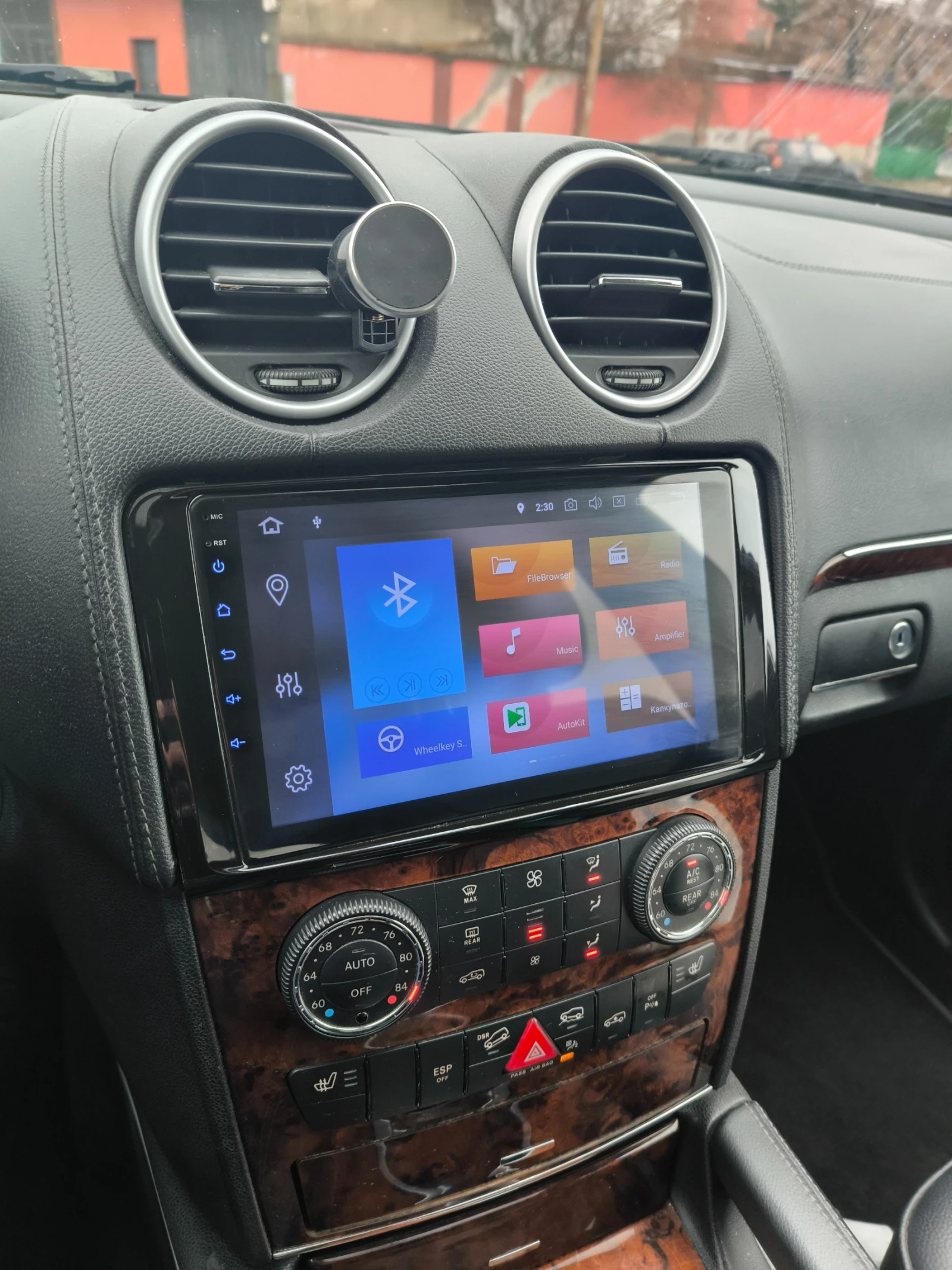 Mercedes-Benz GL 350  - изображение 8