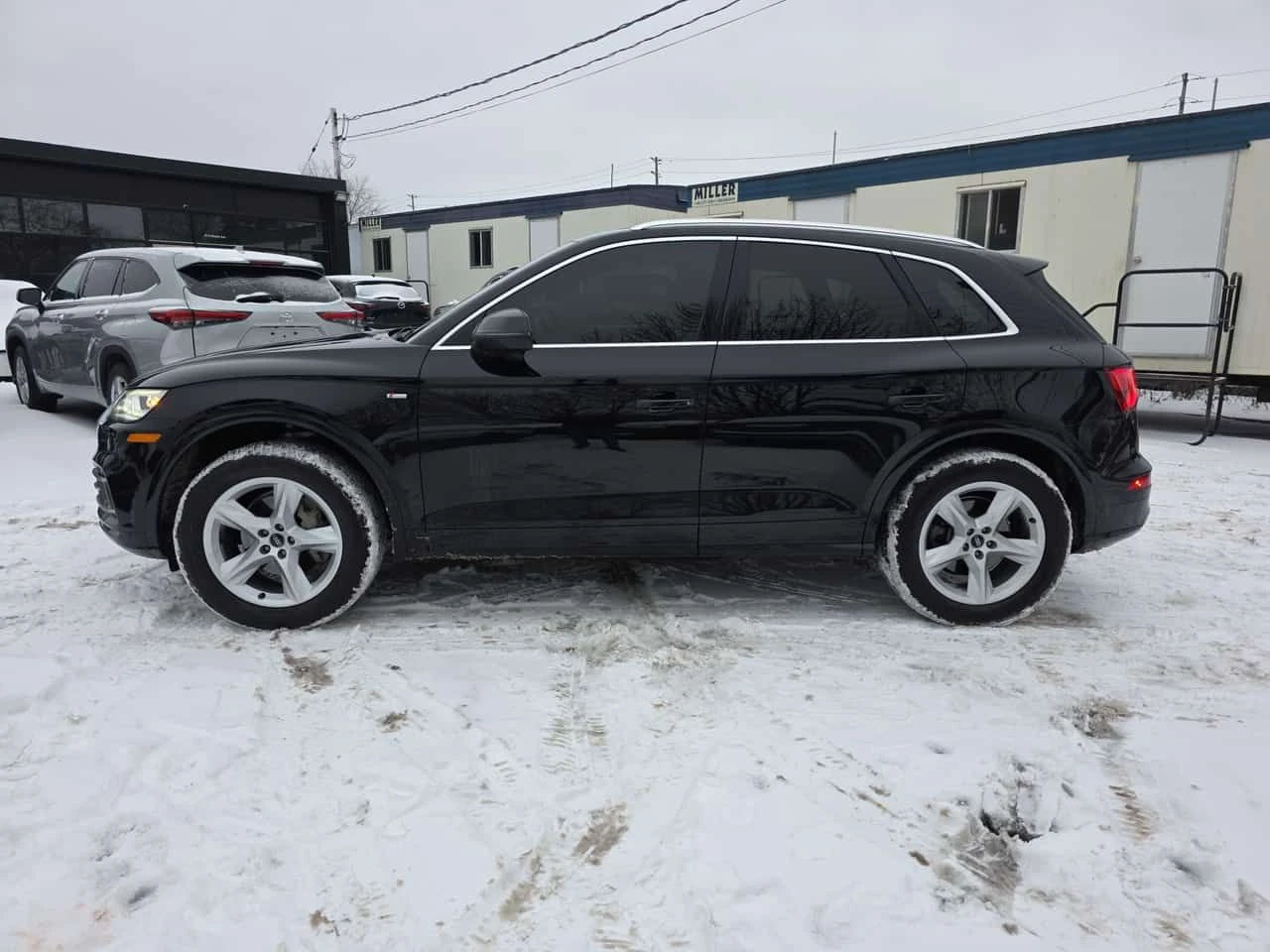 Audi Q5 * Technik * CARFAX * ЦЕНА ДО БГ - изображение 3
