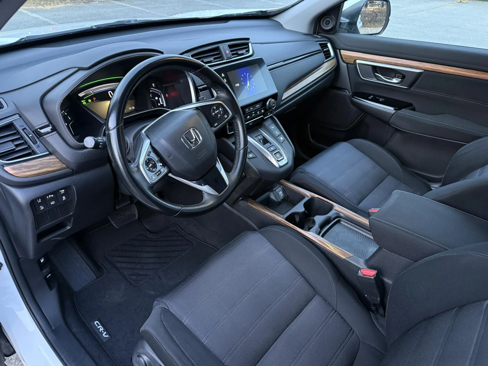 Honda Cr-v Hybrid, снимка 11 - Автомобили и джипове - 53608741