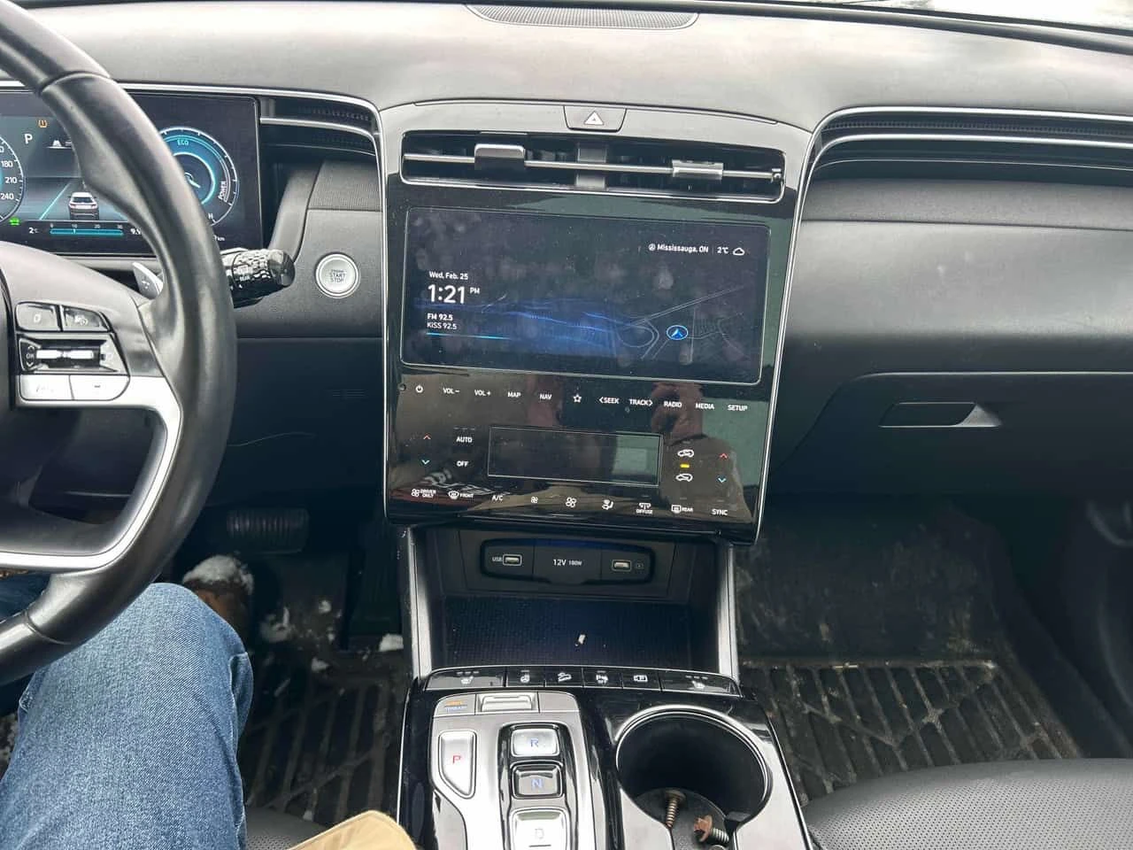 Hyundai Tucson  Luxury /CARFAX Подгрев/Памет/Панорама/Клип - изображение 8