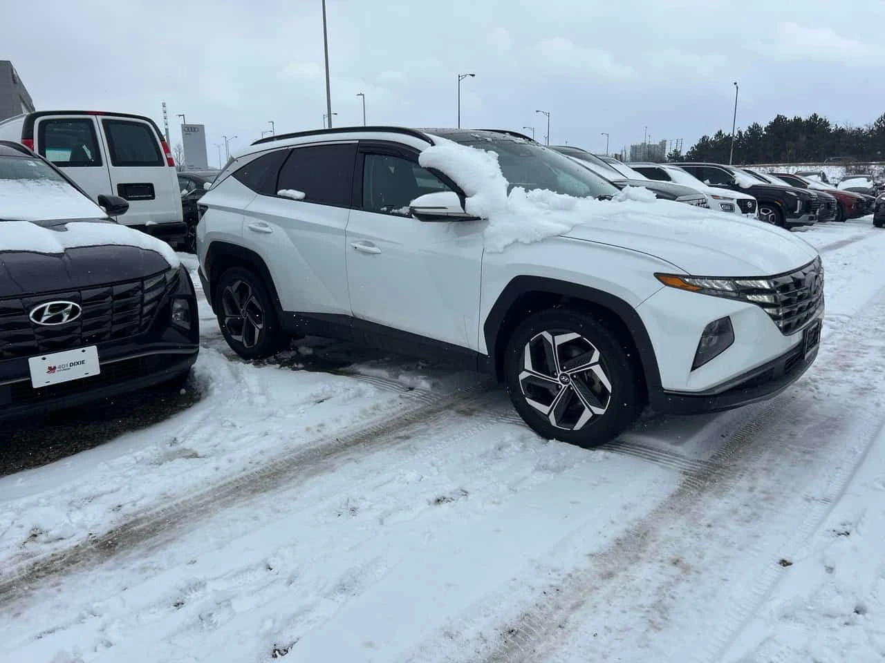 Hyundai Tucson  Luxury /CARFAX Подгрев/Памет/Панорама/Клип - изображение 4