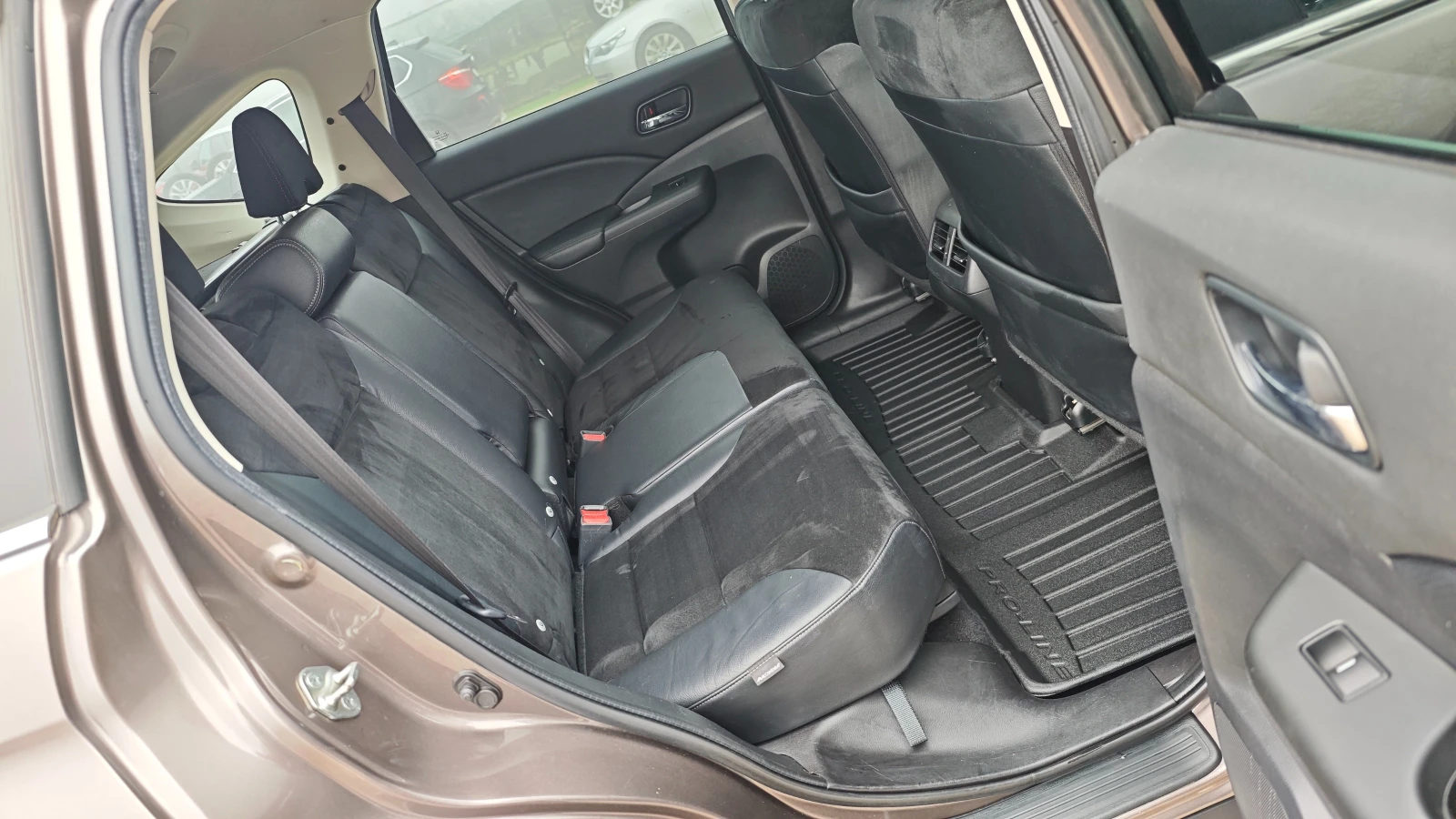 Honda Cr-v ПРОДАДЕНА 06.МАРТ.2026г, снимка 14 - Автомобили и джипове - 53664058