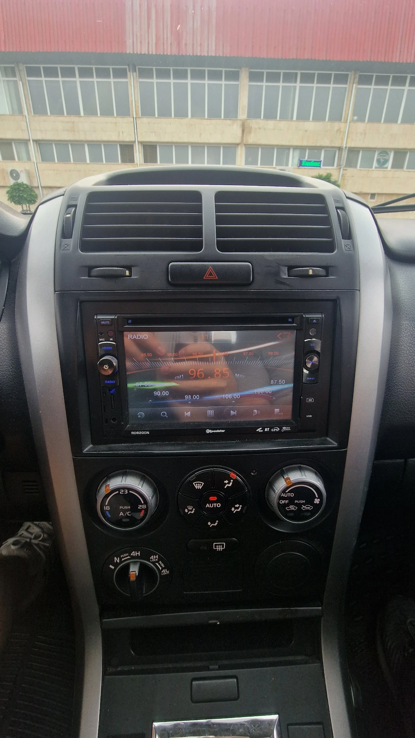 Suzuki Grand vitara, снимка 6 - Автомобили и джипове - 53953473