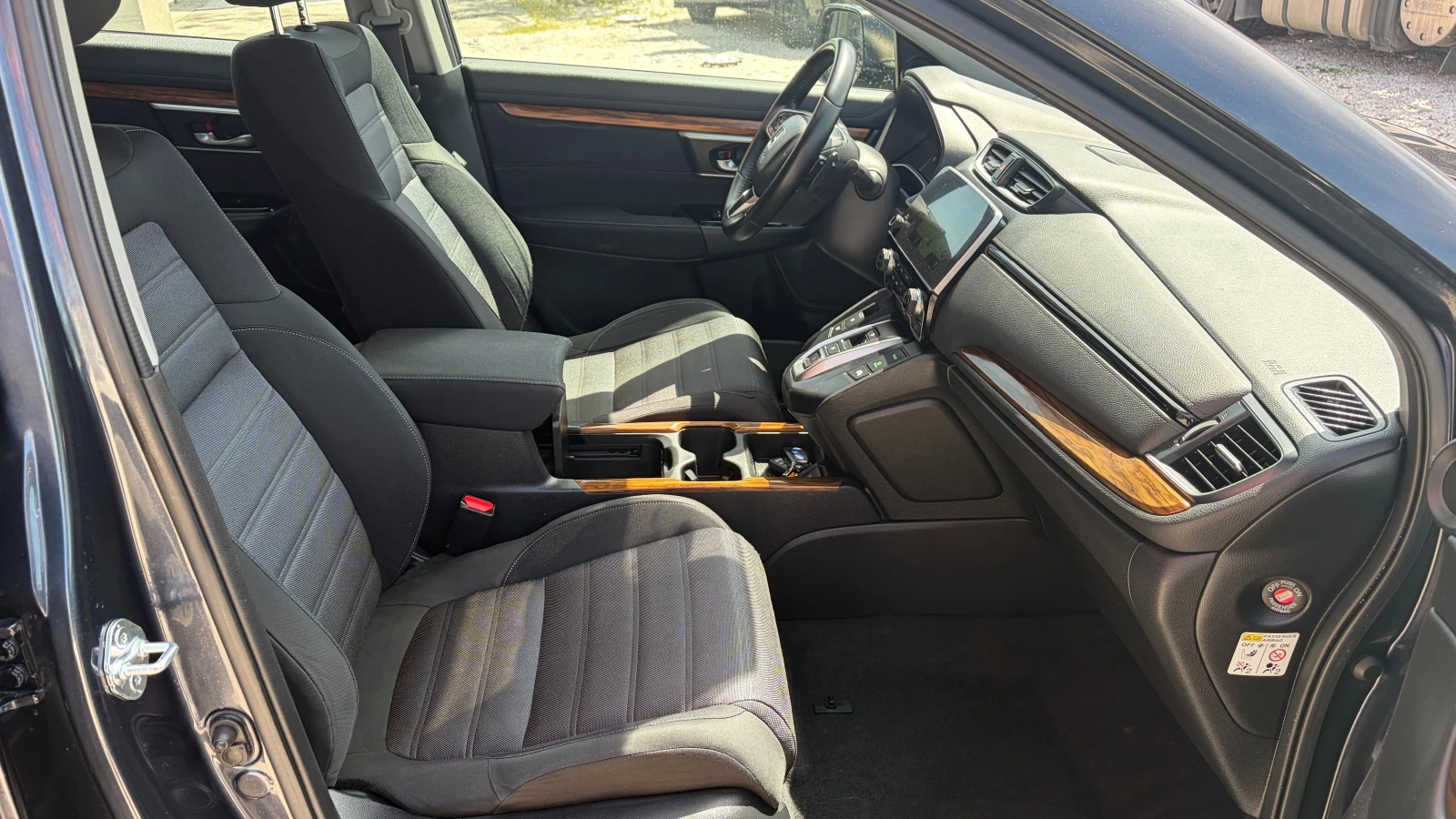 Honda Cr-v 2.0 Hybrid 4x4, снимка 12 - Автомобили и джипове - 54227186