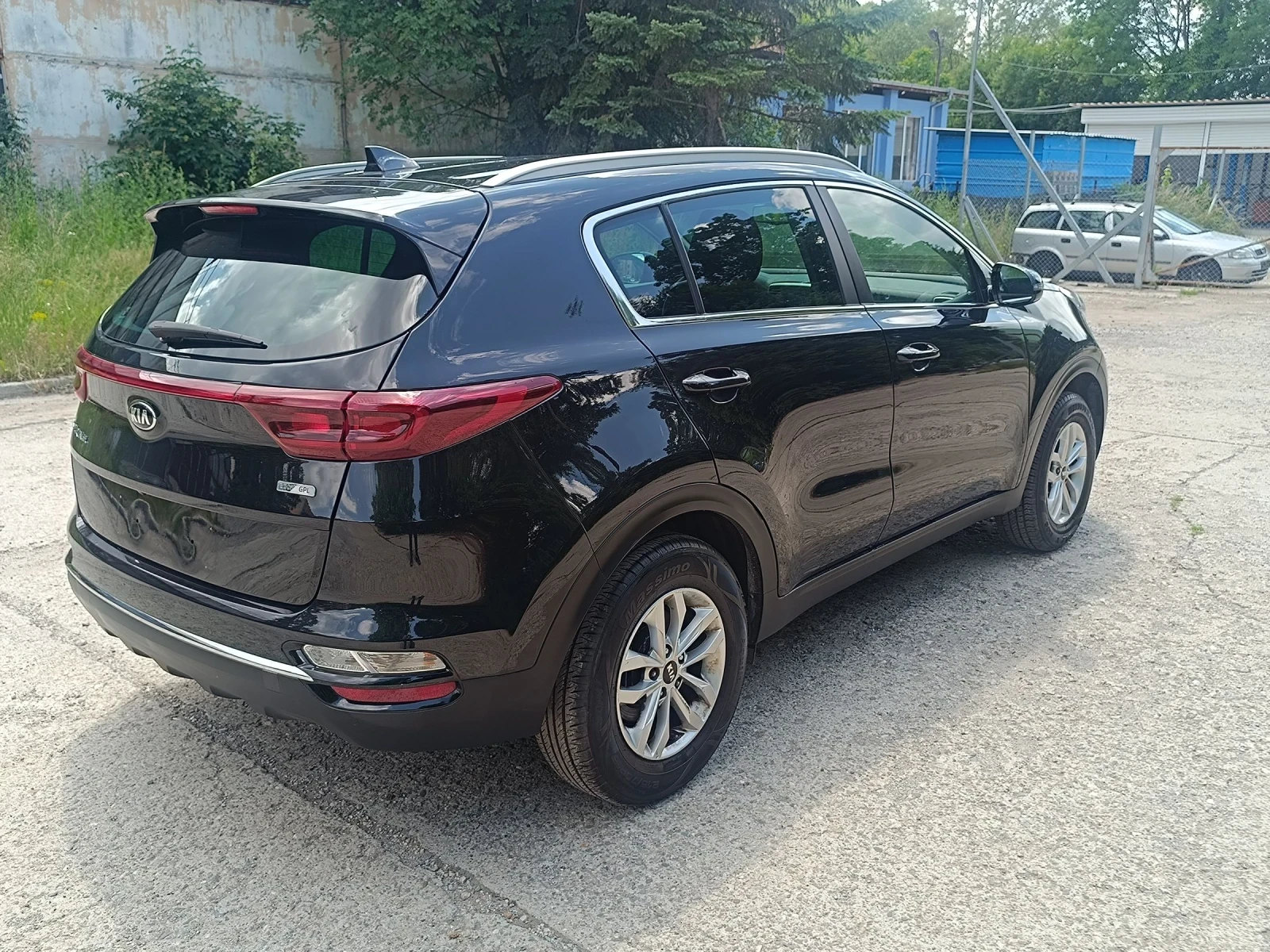 Kia Sportage 1.6 Bi fuel Facelift 141000 km, снимка 6 - Автомобили и джипове - 54228390