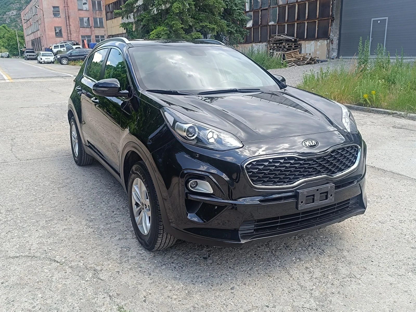 Kia Sportage 1.6 Bi fuel Facelift 141000 km, снимка 3 - Автомобили и джипове - 54228390