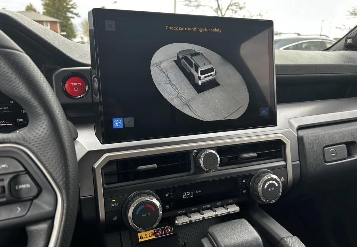 Toyota 4runner TRD OFF ROAD PREMIUM HYBRID * 360 КАМЕРА * JBL * , снимка 11 - Автомобили и джипове - 54642573