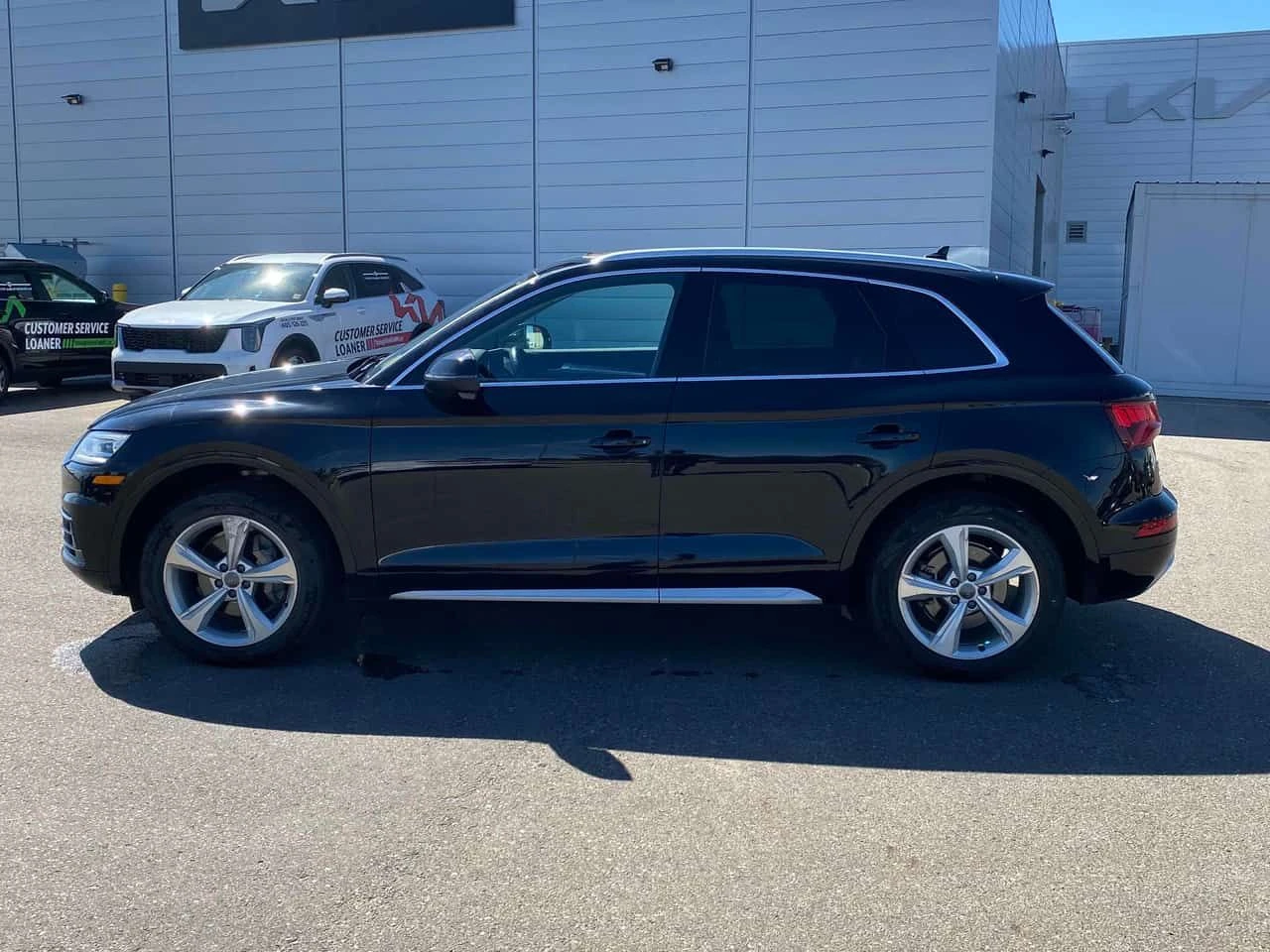 Audi Q5 * Progressiv * CARFAX * БЕЗ ПЪРВОНАЧАЛНА ВНОСКА, снимка 2 - Автомобили и джипове - 55143088
